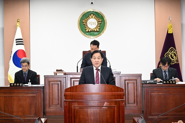 ▲ 심재국 평창군수는 25일 제309회 평창군의회 정례회에서 시정연설로 2026년 군정 방향을 제시했다. ⓒ평창군