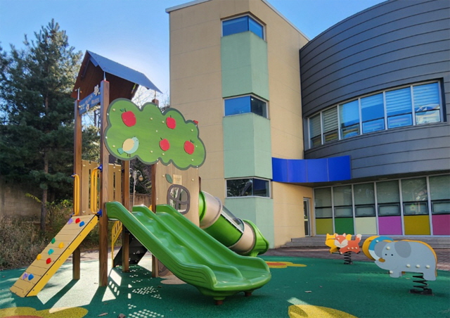 ▲ 호반 무럭무럭 놀이터 전경. ⓒ호반그룹