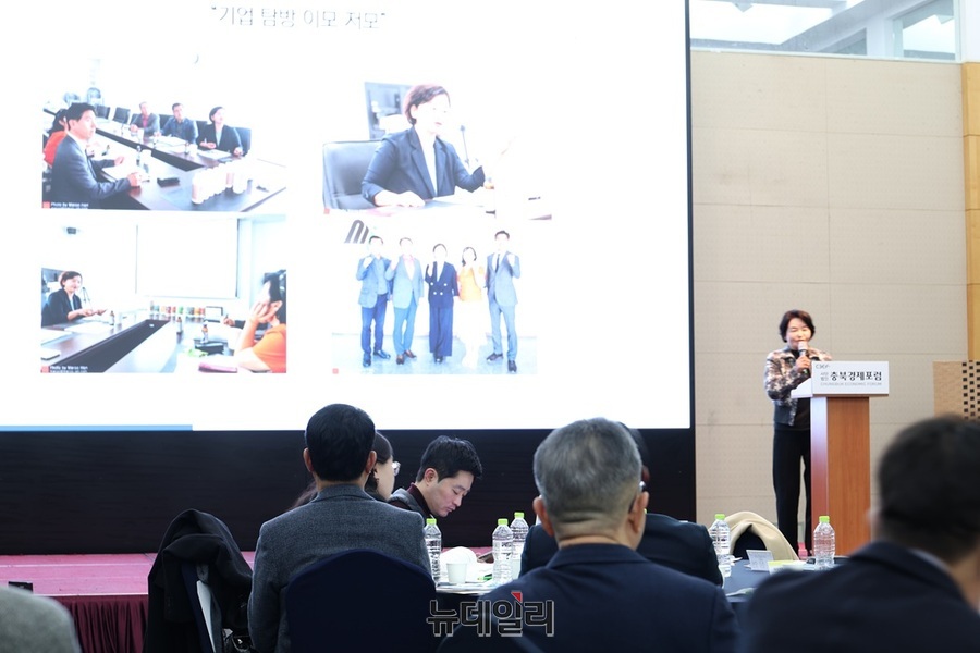 ▲ 이윤정 명전바이오 대표기 기업을 창업하게 된 배경을 설명하고 있다.ⓒ김정원 기자