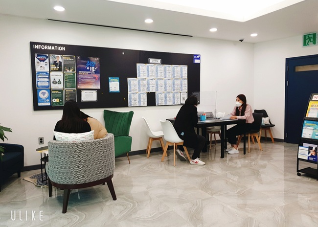 ▲ 화천군 일자리 센터 모습. ⓒ화천군