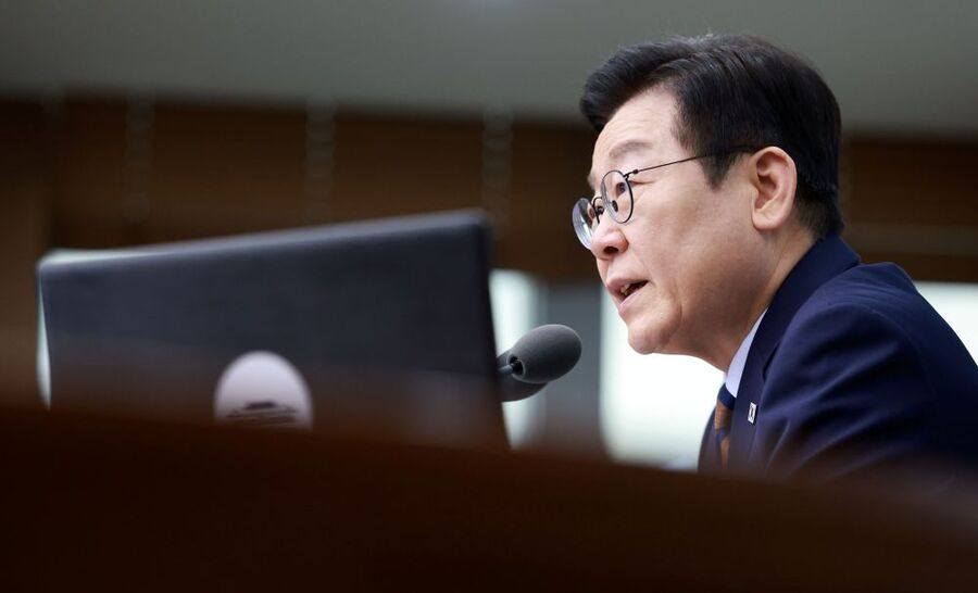 ▲ 이재명 대통령이 27일 서울 용산 대통령실 청사에서 열린 수석보좌관회의에서 발언하고 있다. ⓒ뉴시스