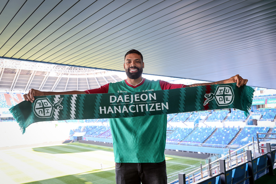▲ 대전이 194cm 장신 공격수 디오고를 영입했다.ⓒ대전하나시티즌 제공