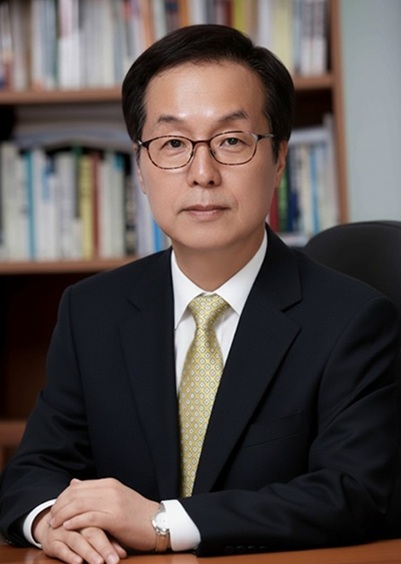 ▲ 김병철 총장직무대행.ⓒ사이버한국외대