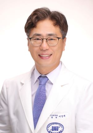 ▲ 중소벤처기업부장관상을 수상한 단국대병원 정신건강의학과 이정재 교수.ⓒ단국대병원