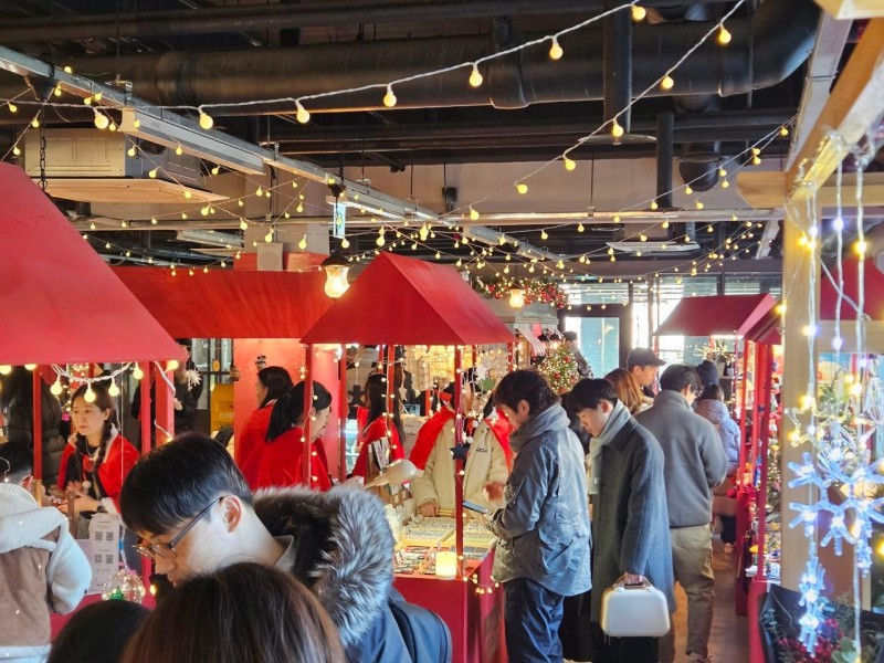 ▲ '노들섬윈터페스타' 현장(크리스마스 마켓).ⓒ서울문화재단