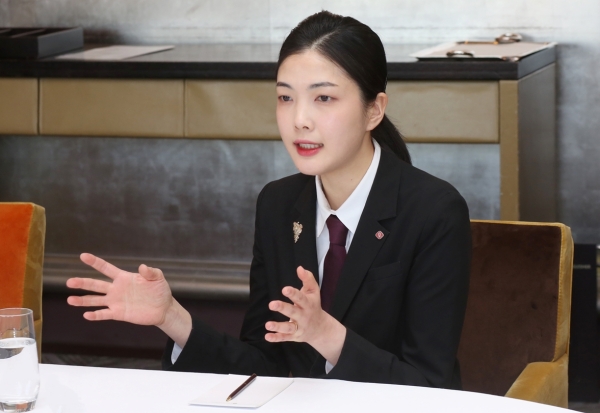 ▲ 롯데호텔 서울 ‘피에르 가니에르 서울’의 이다은 소믈리에ⓒ롯데호텔