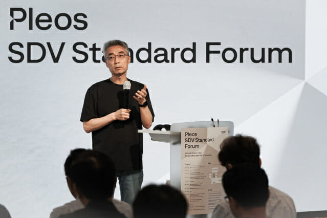 ▲ Pleos SDV 스탠다드 포럼에서 현대차·기아 AVP본부장 송창현 사장이 발표하는 모습. ⓒ현대차