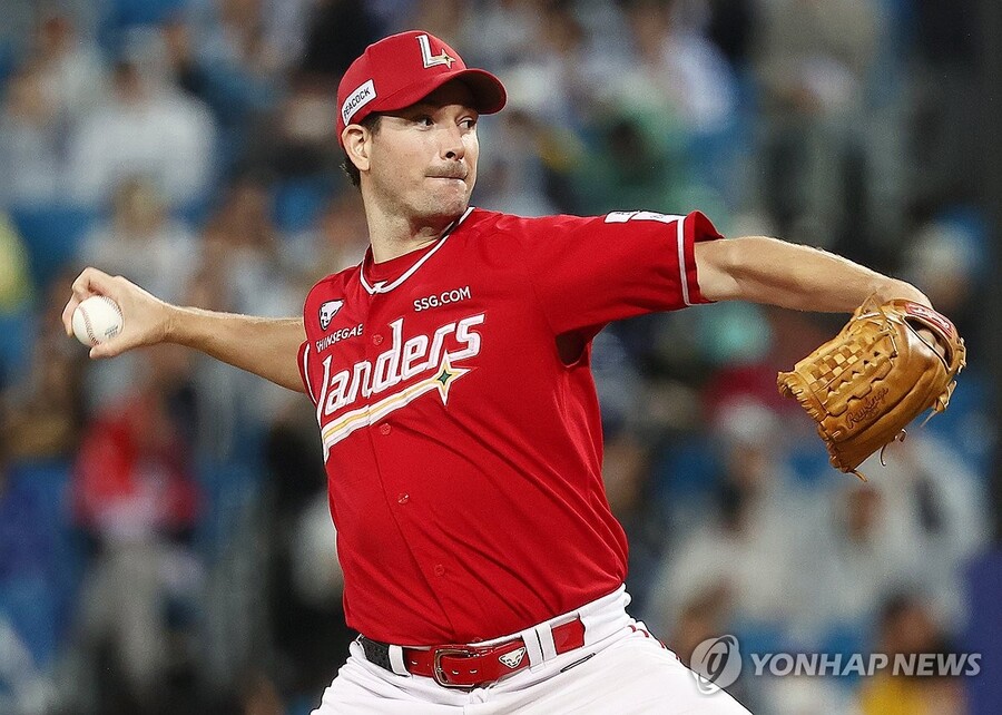 ▲ SSG 우완 투수 앤더슨이 MLB로 복귀한다.ⓒ연합뉴스 제공