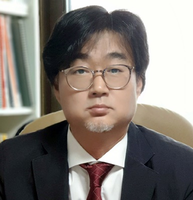 ▲ 계명대학교(총장 신일희) 중국어중국학과 윤창준 교수가 지난 11월 29일 열린 ‘2025 한국중국언어학회 제4회 해외석학초청강연회 및 정기총회’에서 제15대 회장으로 선출됐다(윤창준 계명대 중국어중국학과 교수).ⓒ계명대