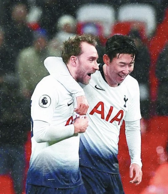 ▲ 한국과 덴마크의 맞대결이 성사된다면 '절친' 한국의 손흥민과 덴마크 에릭센의 '라스트 댄스'를 볼 수 있다.ⓒ연합뉴스 제공