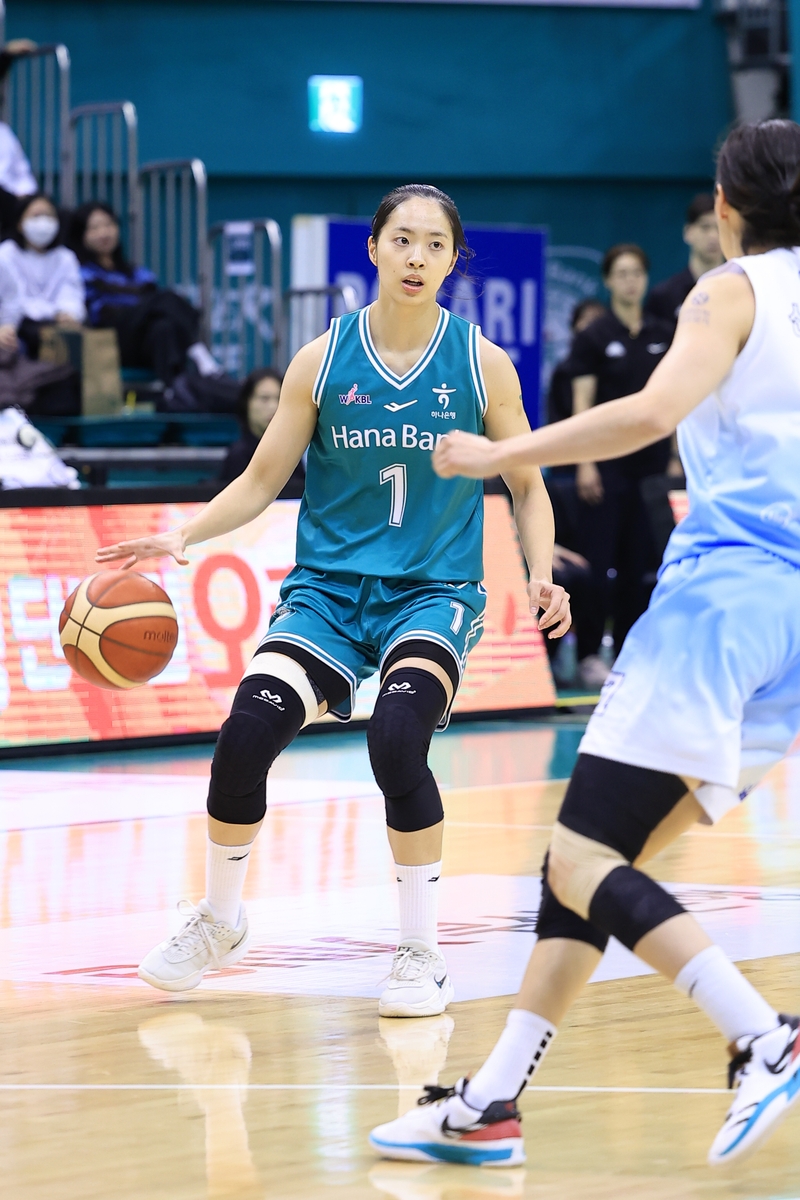 ▲ 박소희기 20득점을 폭발시킨 하나은행이 신한은행을 꺾고 파죽의 5연승을 내달렸다.ⓒWKBL 제공
