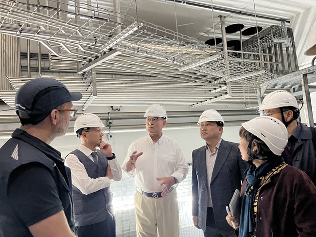 ▲ 삼척시가 지난 7일부터 6일간의 일정으로 프랑스와 벨기에 현지를 방문해 석탄산업 전환지역 삼척(도계) 의료 프로젝트 추진을 위한 공무국외출장 일정을 이어나가고 있다. ⓒ삼척시