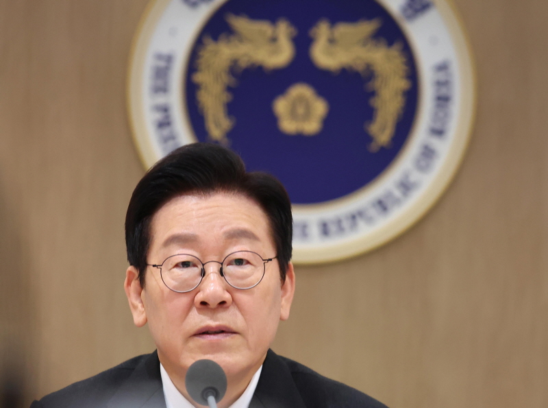 ▲ 이재명 대통령이 9일 서울 용산 대통령실 청사에서 열린 국무회의에서 발언하고 있다. ⓒ대통령실통신사진기자단