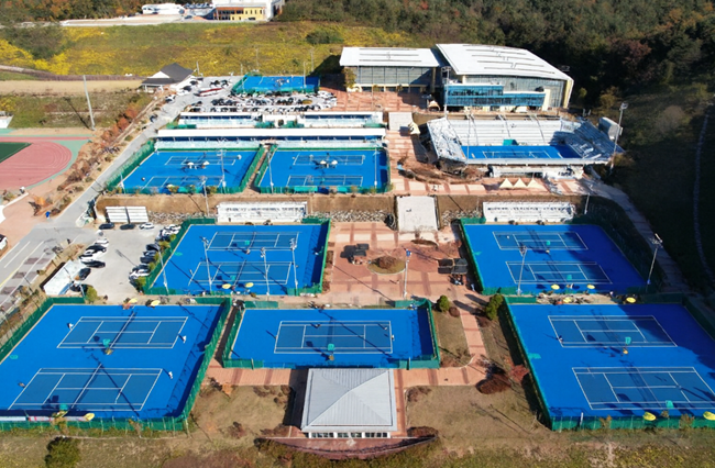 ▲ 송암테니스장 전경. ⓒ춘천도시공사