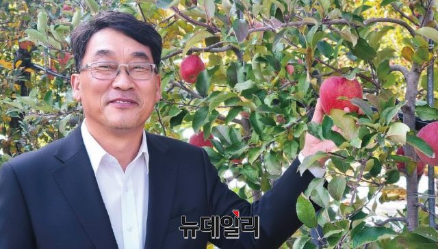 ▲ 이동훈 포항시과수협회장.ⓒ뉴데일리