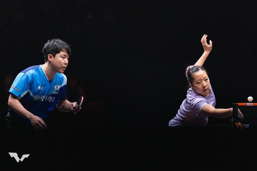 ▲ 임종훈-신유빈 조가 WTT 왕중왕전인 홍콩 파이널스 2025에서 한일전을 승리로 장식하고 4강 진출에 성공했다.ⓒWTT 제공