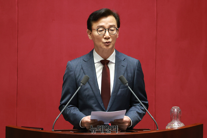 ▲ 전재수 해양수산부 장관이 지난 8월 4일 오후 국회에서 열린 본회의에서 인사말을 하고 있다. ⓒ이종현 기자