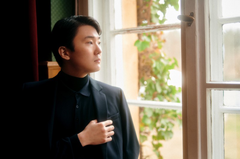 조성진, 내년 개관 10주년 롯데콘서트홀 '상주음악가' 된다