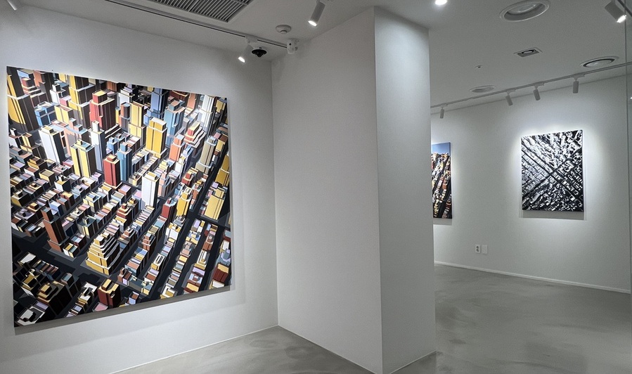 ▲ 미구엘 앙헬 이글레시아스 전시 작품이 오는 31일까지 서울 강남구 갤러리 장에서 열리고 있다.ⓒ갤러리 장