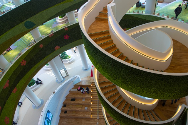 ▲ 문학과 체험은 물론 AI까지 ‘수원 경기도서관’ ⓒ경기관광공사 제공