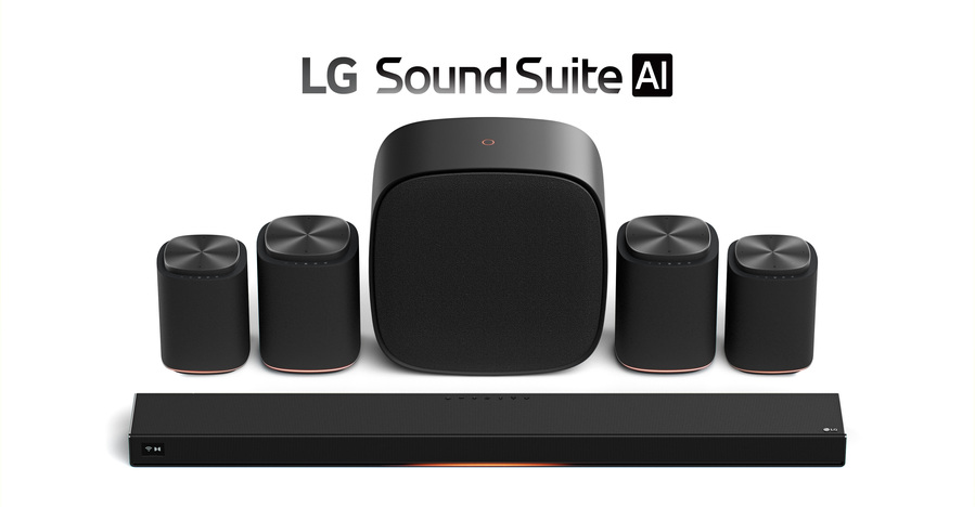 ▲ LG전자가 어떤 공간에서도 최적화된 사운드를 구현하는 'LG 사운드 스위트(LG Sound Suite)'를 공개한다. 최초로 돌비 애트모스 플렉스커넥트(DAFC)를 지원하는 사운드바(사진 하단)와 무선 서라운드 스피커(사진 왼쪽에서 첫 번째·두 번째 및 오른쪽에서 첫 번째·두 번째), 서브우퍼(사진 중앙)로 구성된 신개념 프리미엄 오디오 시스템이다. ⓒLG전자