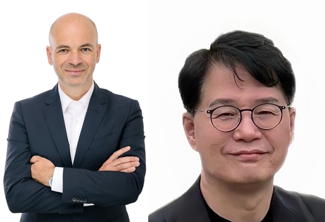 ▲ (왼쪽부터) 만프레드 하러 현대차그룹 R&D본부장 사장, 정준철 현대차그룹 제조부문장 사장.ⓒ현대차그룹