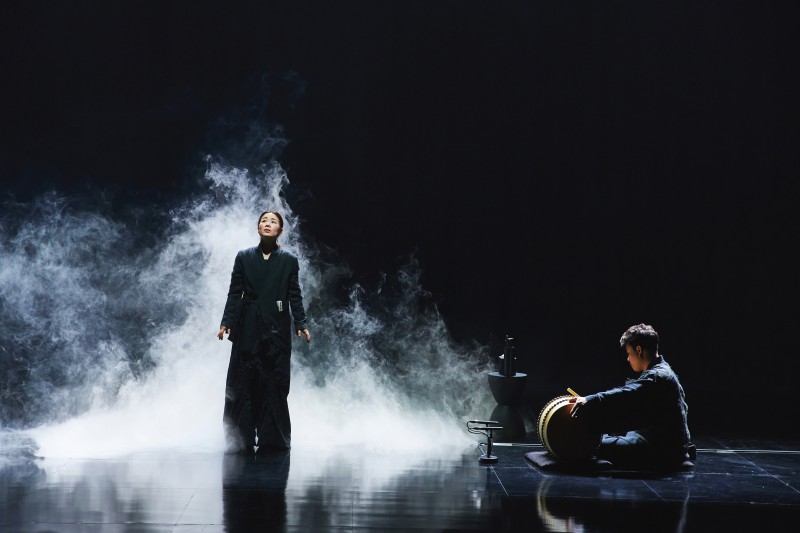 ▲ 이자람 판소리 '눈, 눈, 눈' 공연 장면.ⓒLG아트센터