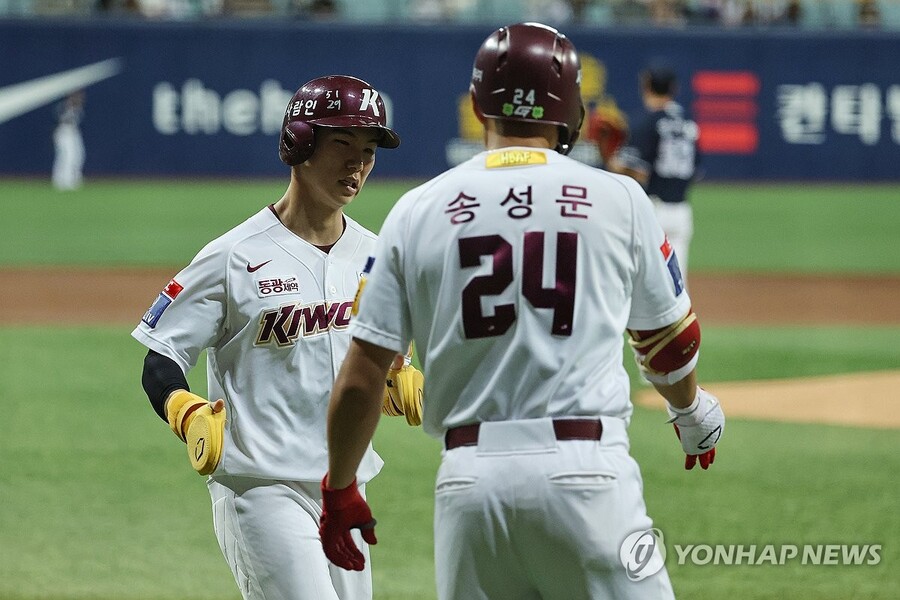 ▲ 키움의 송성문이 MLB 샌디에이고 이적이 유력하다.ⓒ연합뉴스 제공