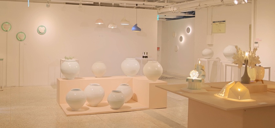▲ 조형전시회-도자공예학과.ⓒ국민대