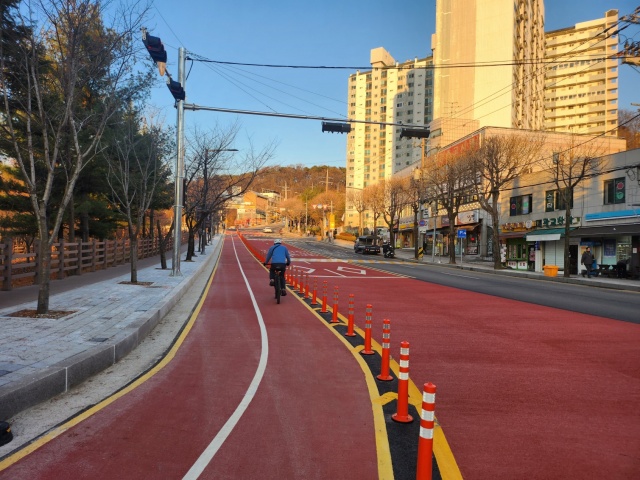 수원시, 광교산로 도로확장·자전거도로 조성