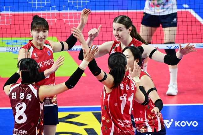 ▲ 기업은행이 정관장을 꺾고 2연패에서 탈출했다.ⓒKOVO 제공