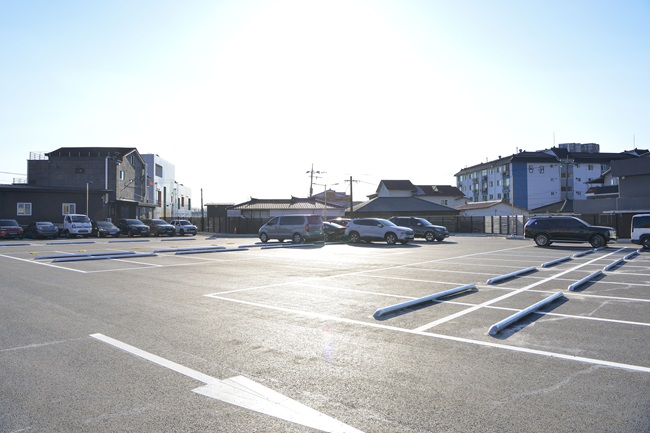 ▲ 횡성군이 30일 횡성읍 읍상리 269-3번지 신규조성 공영주차장에서 '횡성읍 시가지 공영주차장 준공식'을 개최하고 본격적인 운영에 들어갔다. ⓒ횡성군