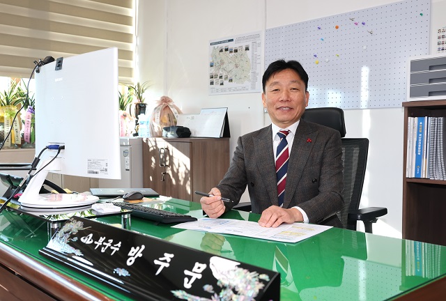 ▲ 방주문 신임 부군수.ⓒ의성군