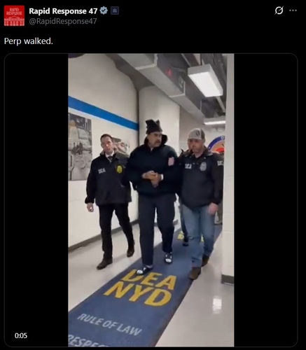 ▲ 美 마약단속국 뉴욕지부의 마두로. /백악관 긴급대응 엑스 계정 게시물 캡쳐