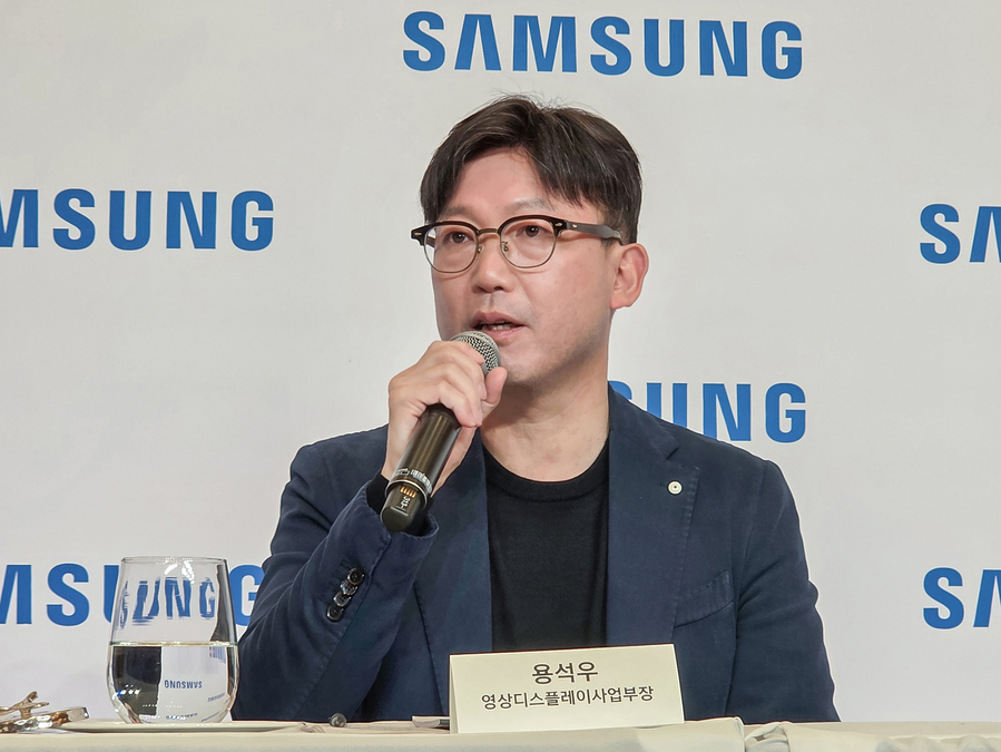 ▲ 삼성전자 영상디스플레이사업부장 용석우 사장이 현지시간 5일 미국 라스베이거스 CES 2026 현장에서 열린 국내 기자간담회에서 발언을 하고 있다.ⓒ삼성전자
