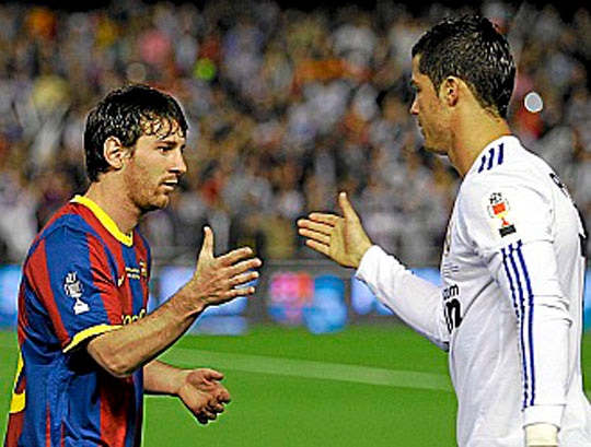 ▲ 레알 마드리드 호날두와 바르셀로나 메시는 신들의 전쟁을 펼치며 세계 축구를 지배했다.ⓒ마르카 제공