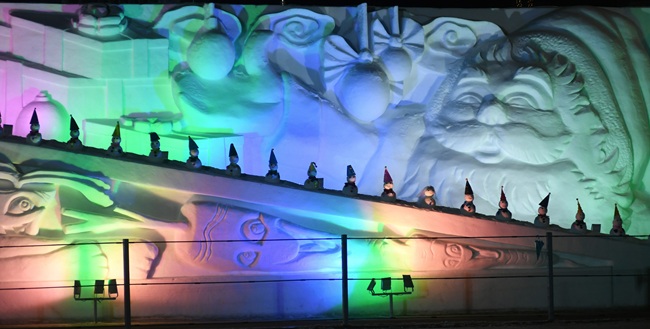 ▲ 세계 각국의 겨울문화를 만날 수 있는 '실내얼음조각 광장' ⓒ화천군