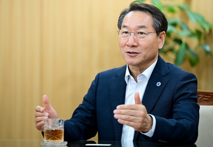 유정복 시장 "민주당의 시스템 매관매직, 낯 뜨거워" 여권 직격