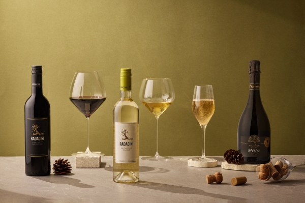 ▲ 쓰리 노트 오브 윈터 프로모션ⓒ카시아 속초