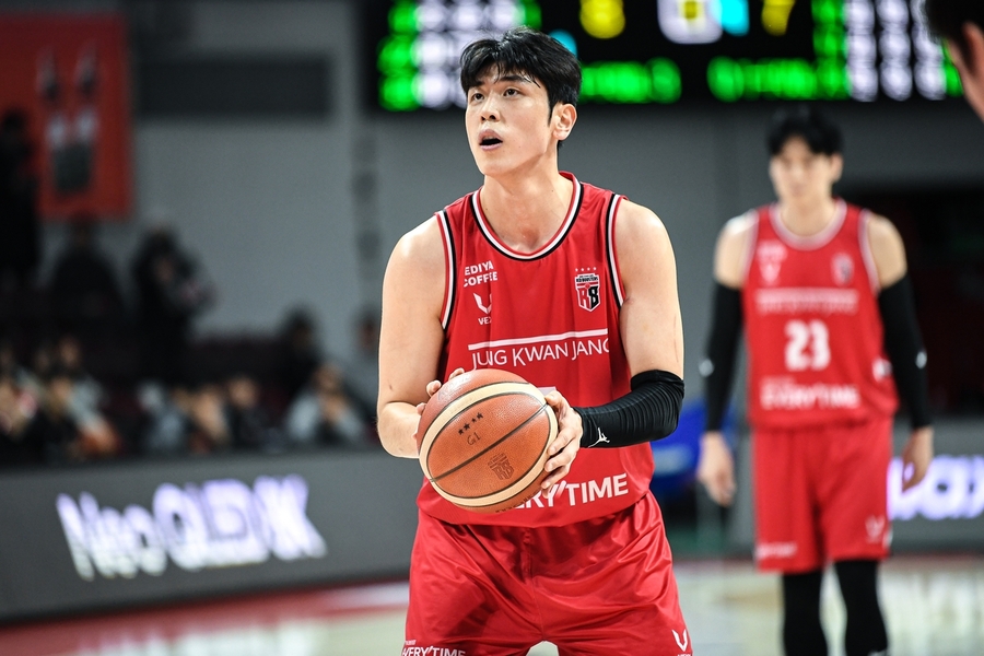 ▲ 정관장이 현대모비스를 꺾고 단독 2위 자리를 탈환했다.ⓒKBL 제공