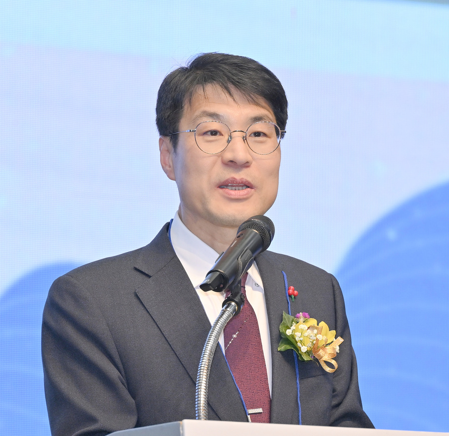 ▲ 김정기 대구시장 권한대행은 “대구 여성 지도자들의 지혜와 역량을 결집해 지역 발전을 이끄는 중심적 역할을 해 주길 바란다”며 대구시의 도약을 위한 여성계의 적극적인 참여와 지지를 당부했다.ⓒ대구시