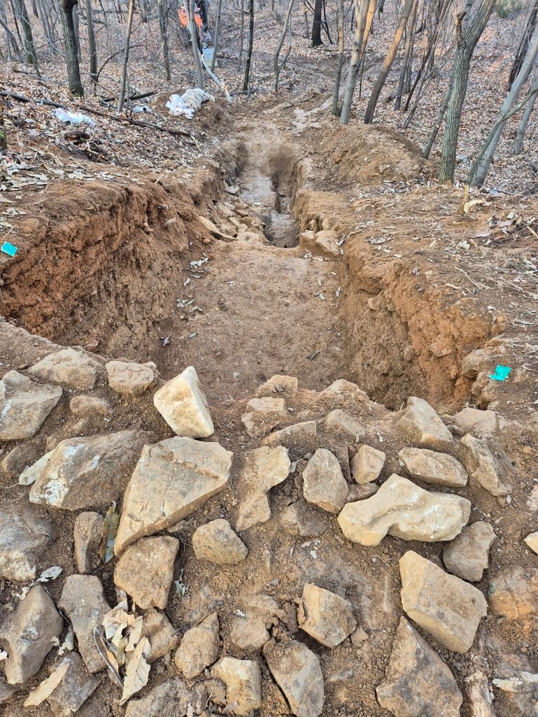 ▲ 아산 승계산성 북성벽 발굴 현장 모습.ⓒ아산시