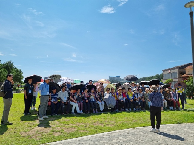 ▲ 동해시가 문화관광해설사를 추가 3명 배치해 맞춤형 현장 해설 서비스를 제공한다. ⓒ동해시