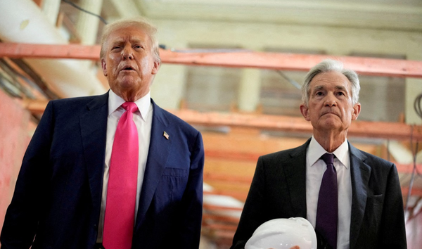 ▲ 도널드 트럼프 미국 대통령과 제롬 파월 미국 연준 의장. ⓒ연합뉴스