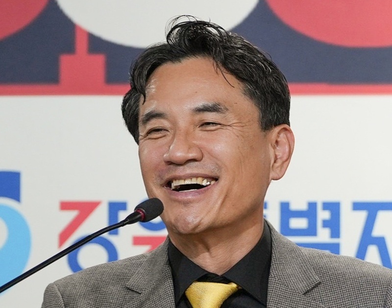 "김진태, 잘하고 있다" 긍정평가 지수, 5개월 연속 'UP' … 도민 과반 이상 '호평'