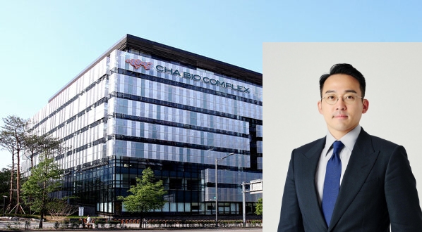 ▲ 차원태부회장(오른쪽)과 차바이오텍 모습. ⓒ차바이오텍