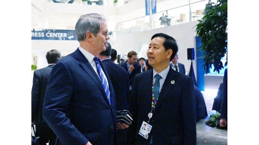 ▲ 구윤철 경제 부총리 겸 재정경제부 장관과 베선트 미 재무 장관이 지난 10월에 회동하고 있다. /연합뉴스