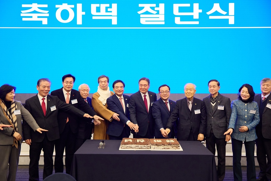 ▲ 홍성주 대구시 경제부시장은 ‘2026년 대한노인회 대구시연합회 신년인사회’에 참석해 새해를 맞아 어르신들께 신년 인사를 드리고 축하 인사를 전했다.ⓒ대구시