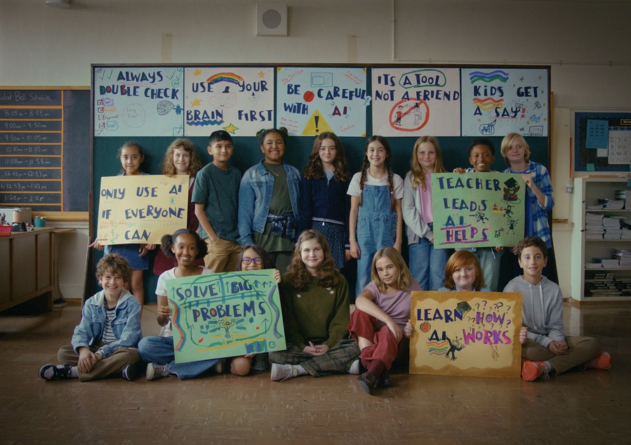 ▲ 'We Trust in Kids' 캠페인. ©레고 에듀케이션