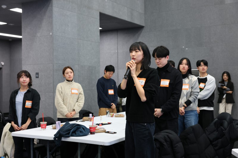 ▲ '서울 커넥트 스테이지' 사전 워크숍에 참여하고 있는 예비 청년예술가들.ⓒ서울문화재단